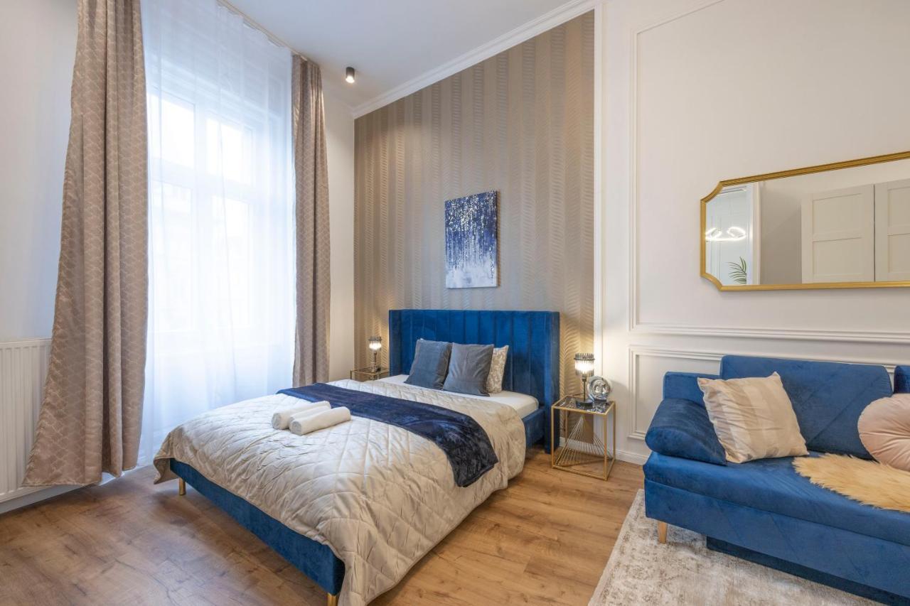 Luxurious Central Grand Home W/ 3Bedrm 2Bathrm بودابست المظهر الخارجي الصورة