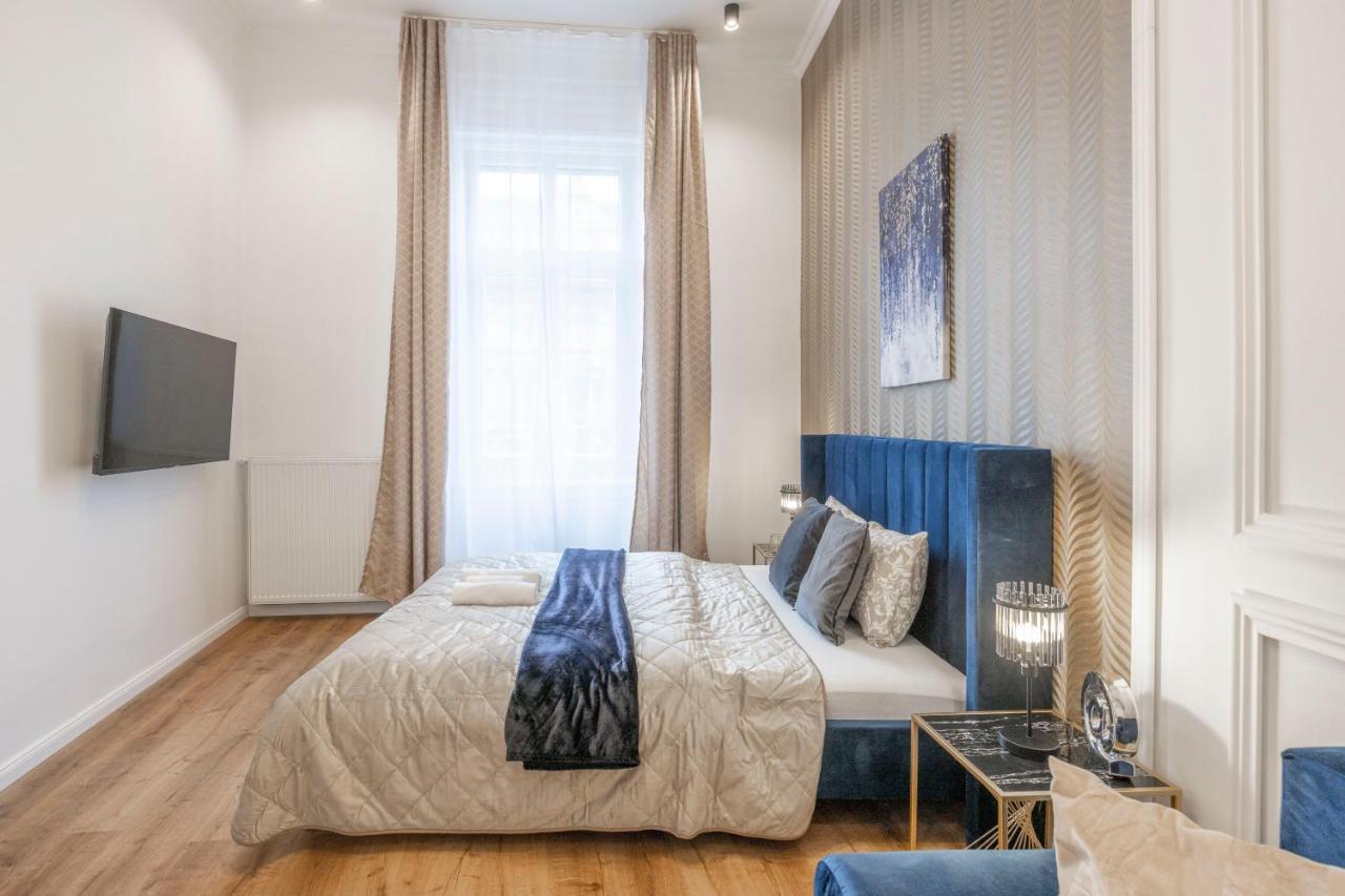 Luxurious Central Grand Home W/ 3Bedrm 2Bathrm بودابست المظهر الخارجي الصورة